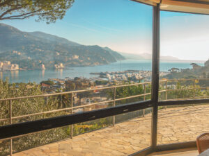 Villa a Rapallo con ampia vista mare