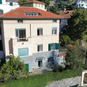 Villa trifamiliare a Santa Margherita Ligure
